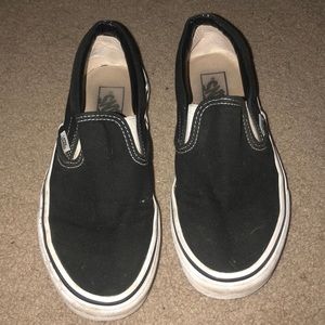 Black slip on vans women’s size 8.5 (men’s 7)
